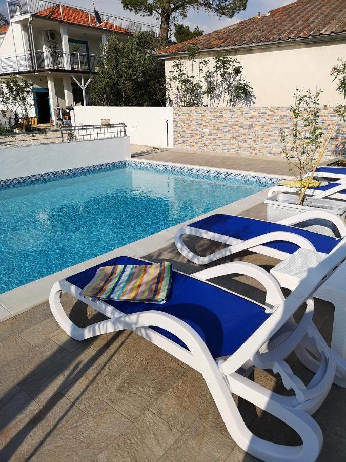 Sonne, Meer Und Berge Apartment Селине Екстериор снимка
